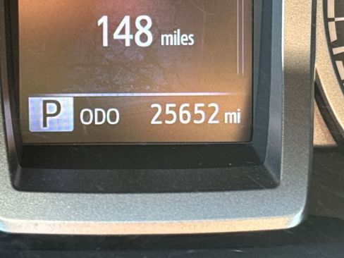 Used 2023 Toyota Tacoma 4x4 Double Cab image 17