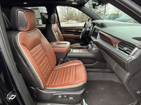Certified 2024 GMC Yukon XL Denali Ultimate image 22