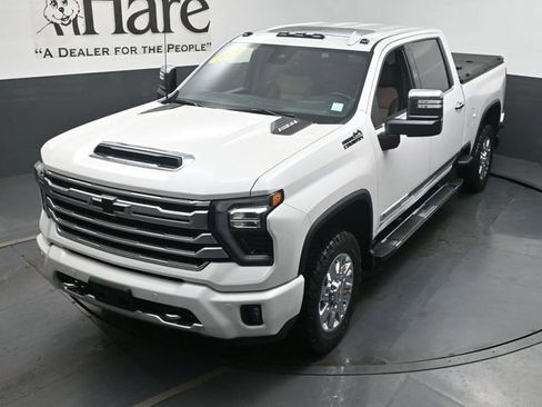 Used 2024 Chevrolet Silverado 3500 High Country w/ High Country Premium Package AWD/4WD image 44