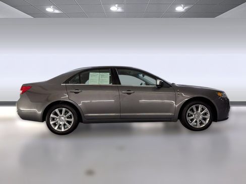 Used 2011 Lincoln MKZ w/ Sport Appearance Pkg image 7