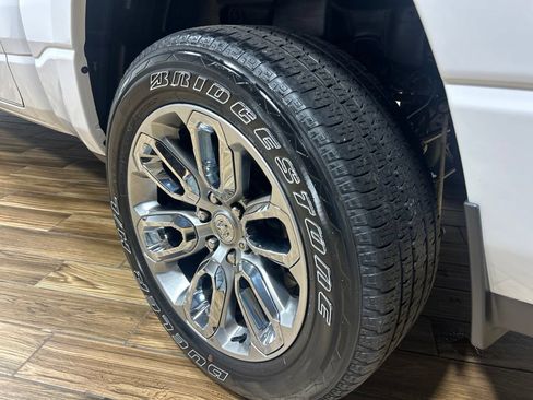 Used 2023 RAM 1500 Laramie AWD/4WD image 25