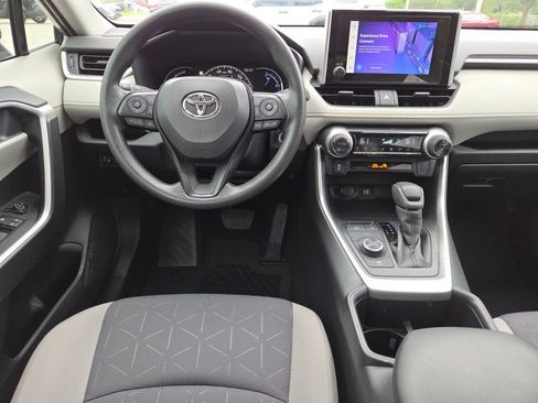 Certified 2025 Toyota RAV4 XLE AWD/4WD image 7