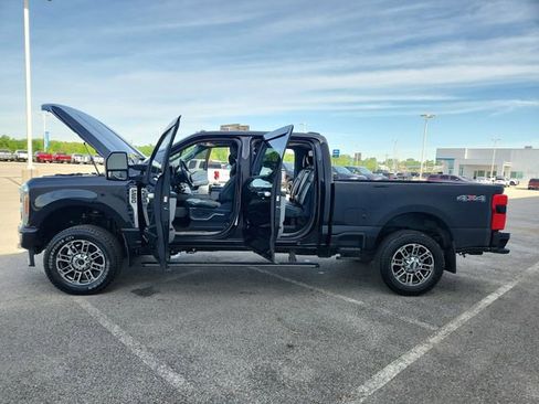 Used 2023 Ford F250 Limited AWD/4WD image 11