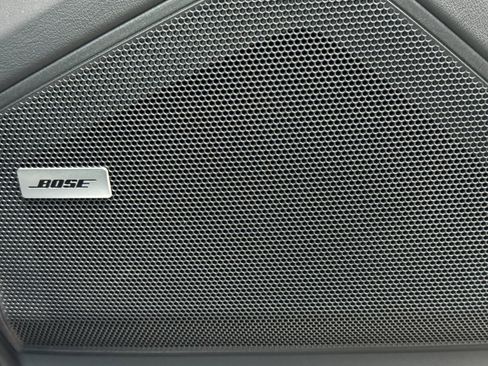 Certified 2025 Porsche Cayenne image 21