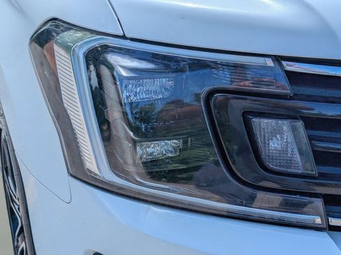Used 2021 Ford Expedition Limited AWD/4WD image 10