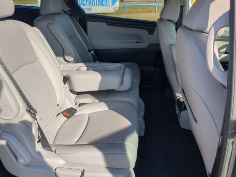 Certified 2023 Honda Odyssey EX-L image 30