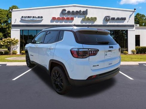 New 2026 Jeep Compass Latitude AWD/4WD image 6