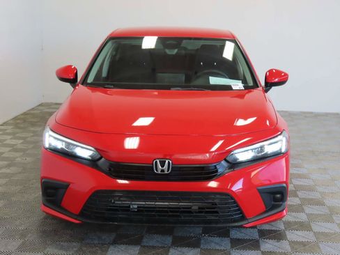 Used 2023 Honda Civic LX image 2