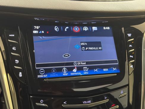 Used 2020 Cadillac Escalade ESV Premium Luxury AWD/4WD image 24