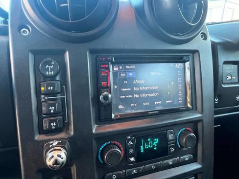 Used 2006 HUMMER H2 image 22