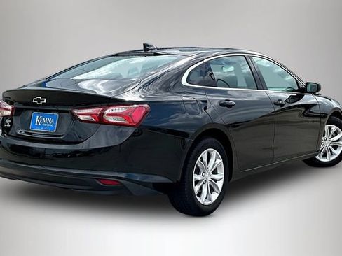 Used 2020 Chevrolet Malibu LT w/ Leather Package FWD image 6