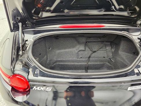 Used 2016 MAZDA MX-5 Miata Grand Touring RWD image 19