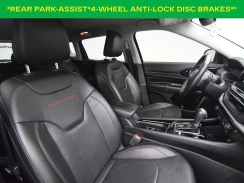 Certified 2022 Jeep Compass Trailhawk w/ Trailhawk Elite Group AWD/4WD image 17