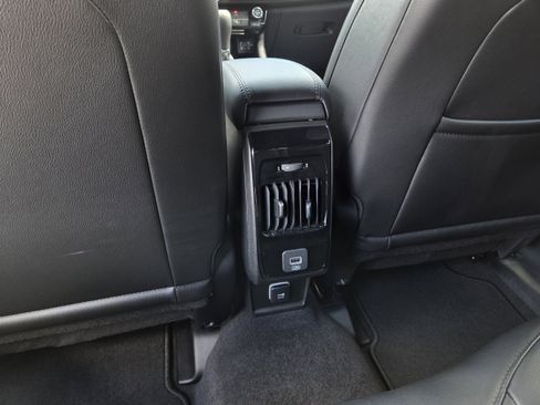 New 2026 Jeep Compass Latitude image 20