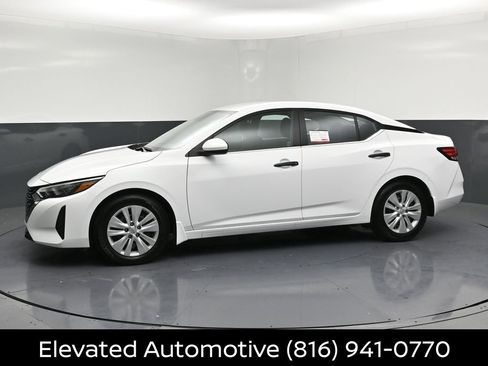 Certified 2025 Nissan Sentra S FWD image 2