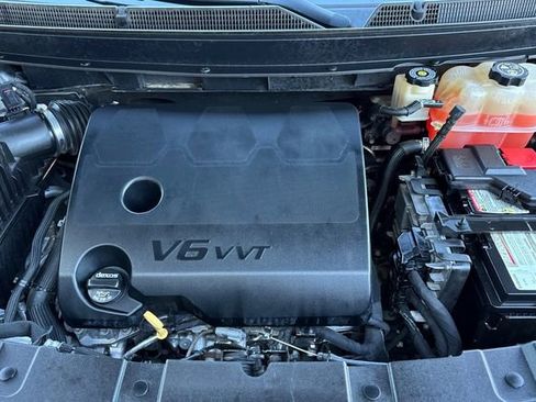 Used 2019 Buick Enclave Avenir w/ Avenir Technology Package image 58