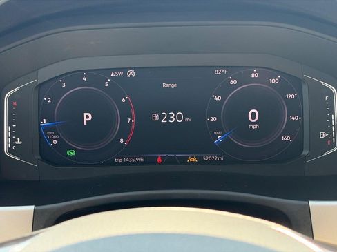 Used 2020 Volkswagen Atlas SEL FWD image 29