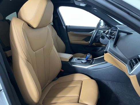 Used 2023 BMW i4 eDrive35 w/ Premium Package image 34