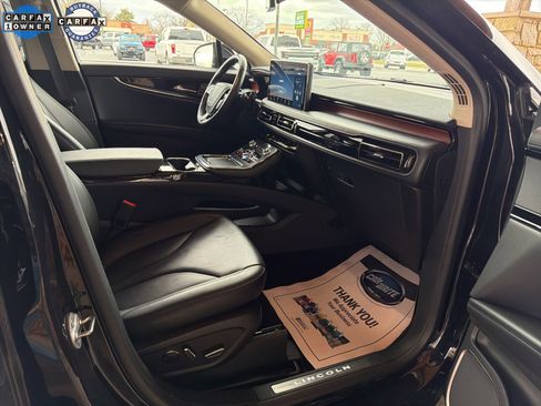 Used 2022 Lincoln Nautilus Reserve w/ Equipment Group 201A image 22