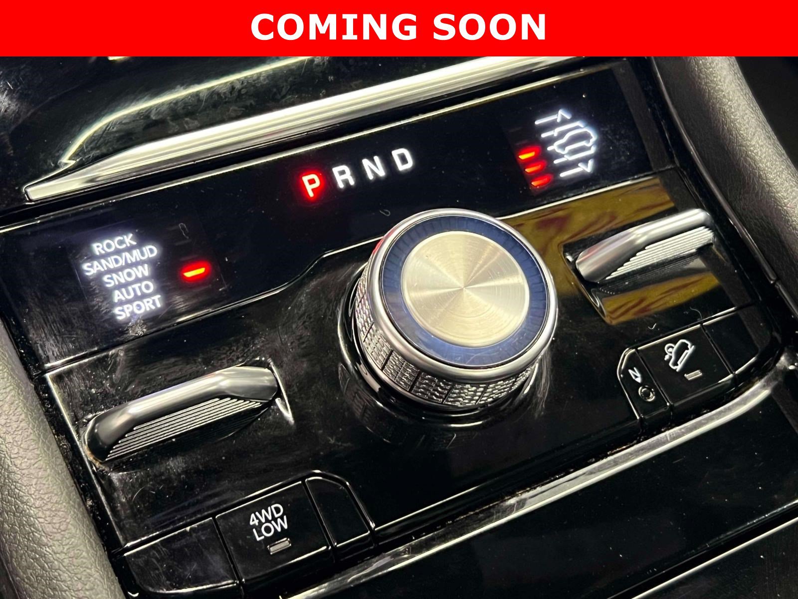 Certified 2023 Jeep Grand Cherokee Overland AWD/4WD image 30