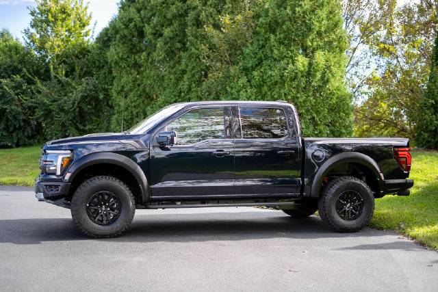New 2026 Ford F150 Raptor AWD/4WD image 9