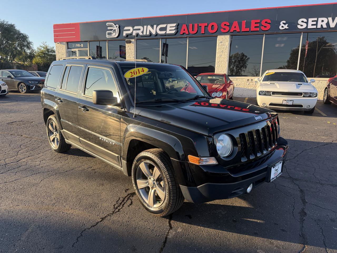 Used 2014 Jeep Patriot High Altitude FWD image 1