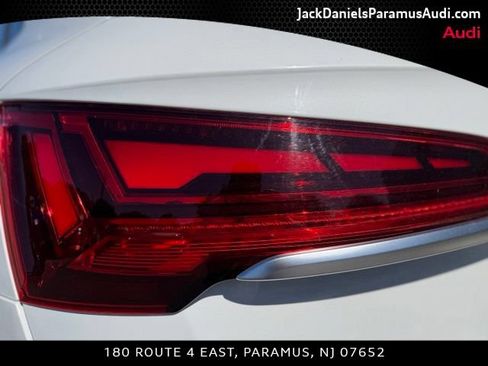 Used 2021 Audi Q5 2.0T Premium Plus w/ Premium Plus Package AWD/4WD image 9