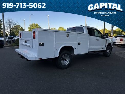 New 2026 Ford F350 XL w/ XL Chrome Package AWD/4WD image 10