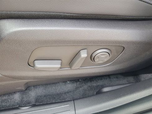 New 2026 Kia Carnival SX Prestige image 7