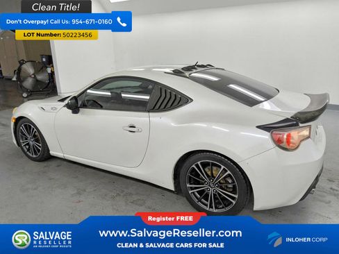 Used 2013 Scion FR-S RWD image 3