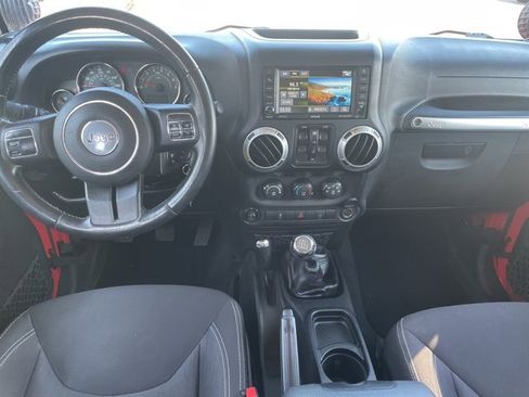 Used 2015 Jeep Wrangler Unlimited Sahara w/ Max Tow Package image 3