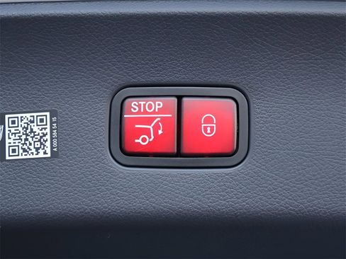 New 2026 Mercedes-Benz GLC 43 AMG 4MATIC Coupe image 19