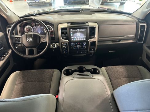 Used 2016 RAM 1500 Big Horn AWD/4WD image 38