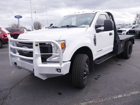 Used 2021 Ford F350 XL w/ Power Equipment Group image 4