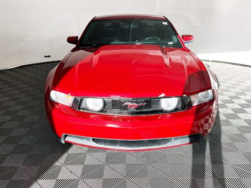 Used 2011 Ford Mustang GT Premium w/ Comfort Pkg RWD image 8