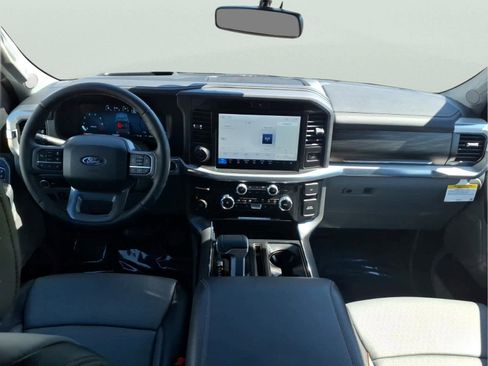 Used 2025 Ford F150 Lariat w/ Equipment Group 502A High AWD/4WD image 17