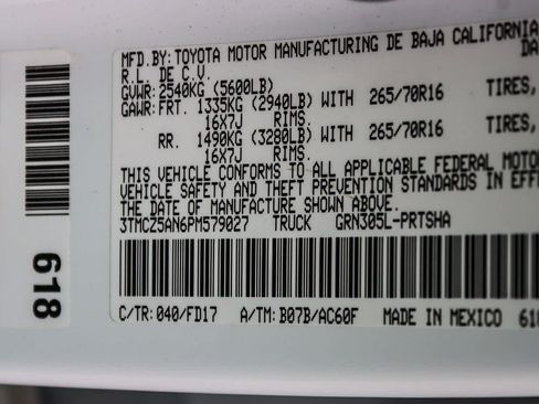 Used 2023 Toyota Tacoma TRD Off-Road image 27
