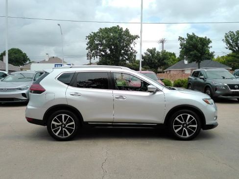 Used 2020 Nissan Rogue SL FWD image 5