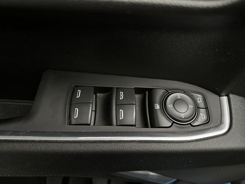 Used 2024 Chevrolet Silverado 1500 RST w/ Z71 Off-Road Package image 19