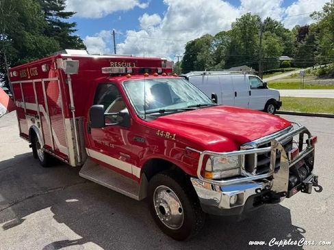 Used 2003 Ford F550 4x4 Regular Cab Super Duty image 7