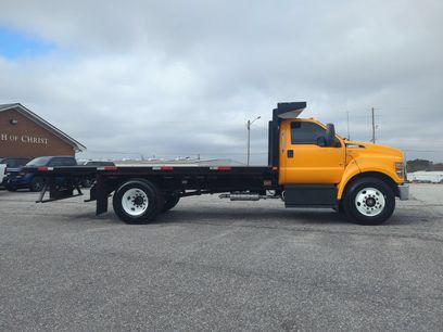 Used 2023 Ford F650 2WD Regular Cab Super Duty