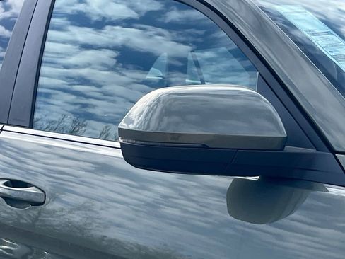 New 2026 Volkswagen Atlas Cross Sport SE image 6