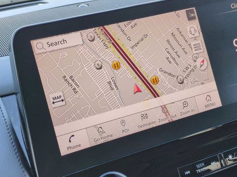 Used 2022 Nissan Armada SL w/ Captain's Chairs Package image 14