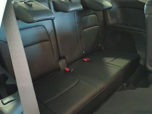 New 2026 Nissan Pathfinder Platinum image 18