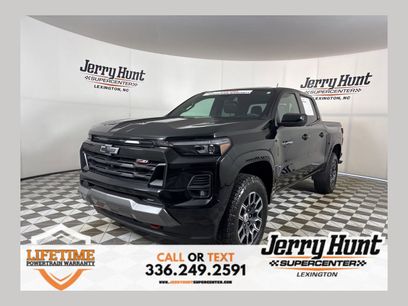 Used 2023 Chevrolet Colorado Z71 w/ Z71 Convenience Package 2