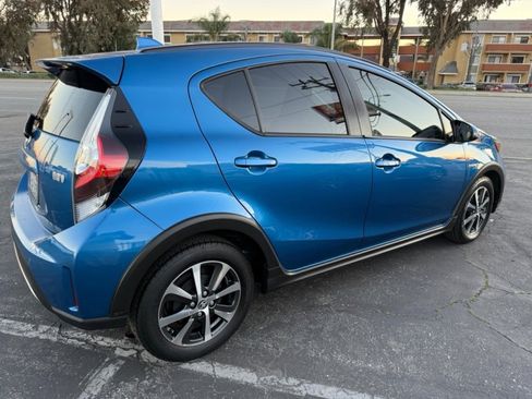 Used 2018 Toyota Prius C One image 7