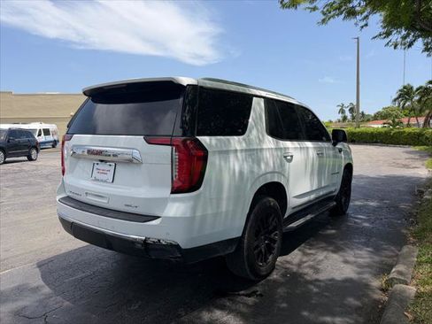 Used 2021 GMC Yukon SLT w/ SLT Premium Package AWD/4WD image 6