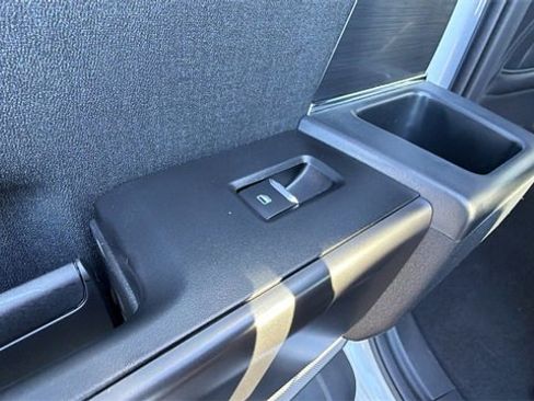 New 2025 Ford F150 Lariat w/ Equipment Group 501A Mid image 16