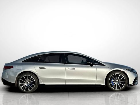 Certified 2022 Mercedes-Benz EQS 450+ Sedan image 24