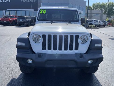 Used 2020 Jeep Gladiator Sport w/ Quick Order Package 24S AWD/4WD image 2